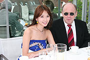 Lin Chi Ling mit ARTDECO Gründer Helmut Baurecht(Foto: Martin Schmitz)